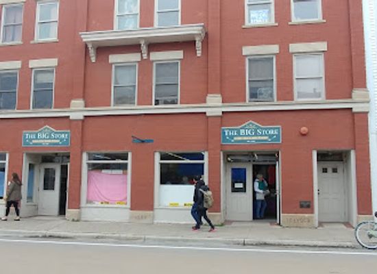 michigan/lower-peninsula/shop/the-big-store