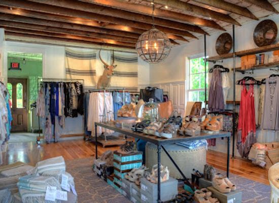 alabama/cullman/shop/three-pears