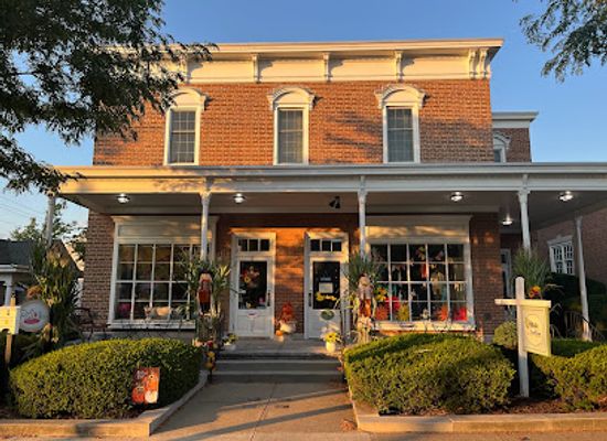 pennsylvania/laurel-highlands/shop/tree-house-in-ligonier