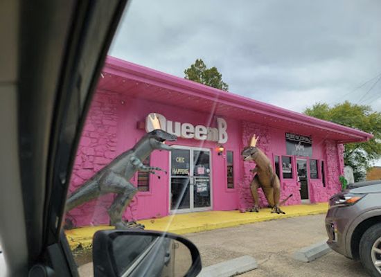 oklahoma/ouachita-mountains/shop/queen-b-boutique