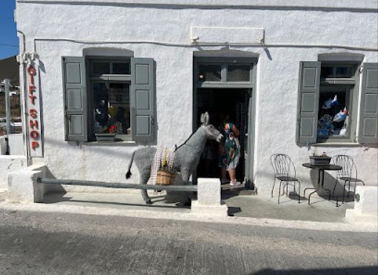 greece/mykonos/agios-ioannis/shop/flickers-mykonos-candles-gift-shop