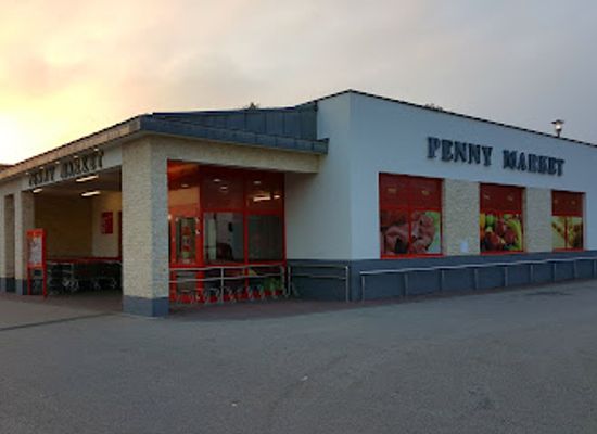 hungary/balaton-uplands-national-park/shop/penny-market