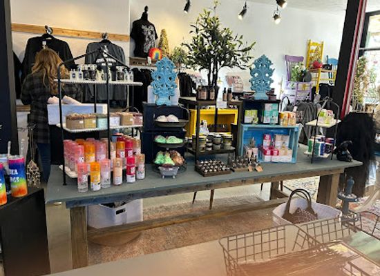 arkansas/eureka-springs/shop/lagrange-s-eclectic-boutique