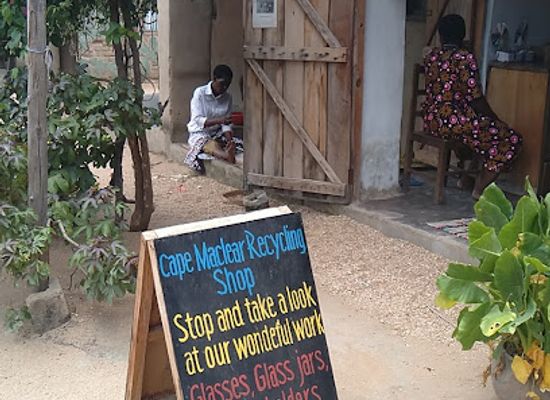 malawi/lilongwe-plain/shop/cape-maclear-recycling-shop