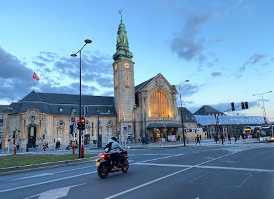 luxembourg/alzette-valley/shop/delhaize-proxy-station