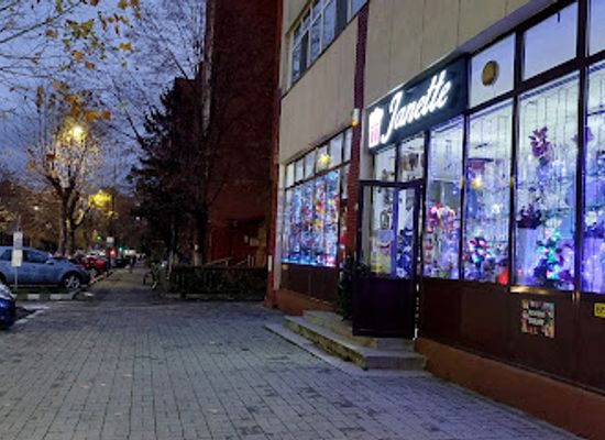 romania/ramnicu-valcea/shop/janette