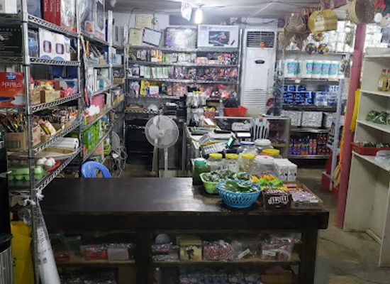 micronesia/yap/shop/island-fashion-retailing-store