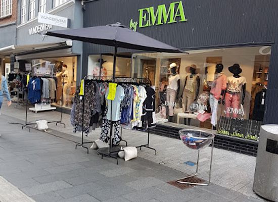 denmark/lolland/shop/by-emma