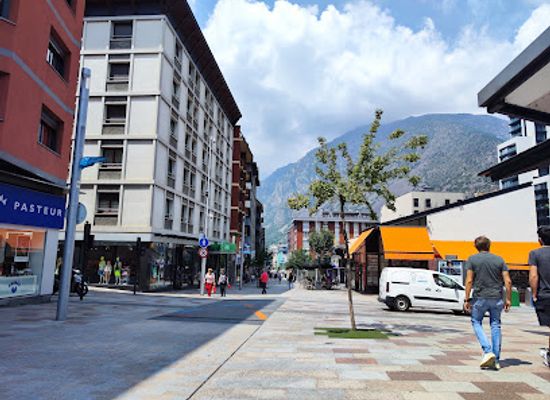 andorra/grandvalira/shop/av-carlemany