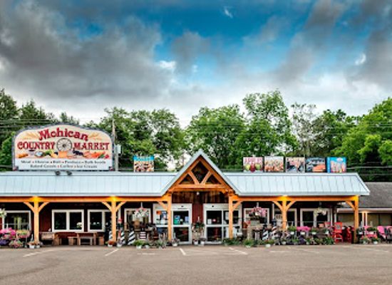 ohio/mohican-state-park/shop/mohican-market-cafe