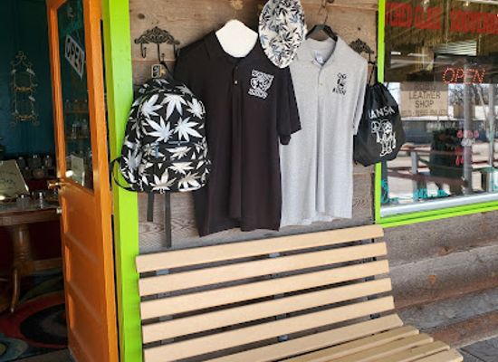 missouri/table-rock-lake/shop/twisted420glass-elevated-gifts-souvenirs