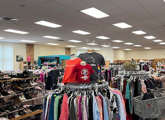 michigan/marquette/shop/pak-ratz-thrift-shop