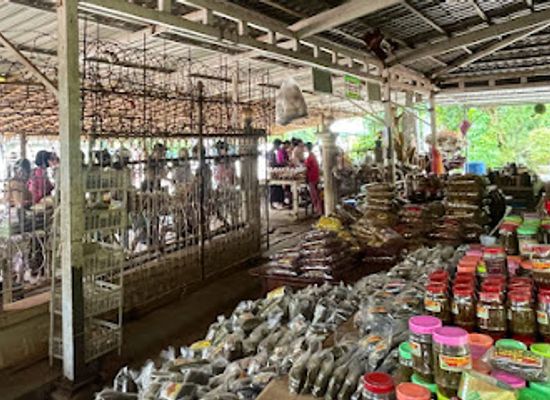 myanmar-burma/mon-state/shop/aye-myint-kyaw