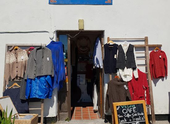 ireland/aran-islands/shop/an-ceard-shiopa