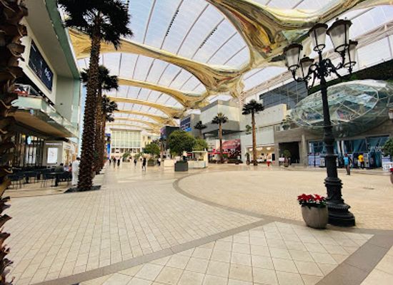 kuwait/kuwait-water-towers/shop/the-avenues-mall