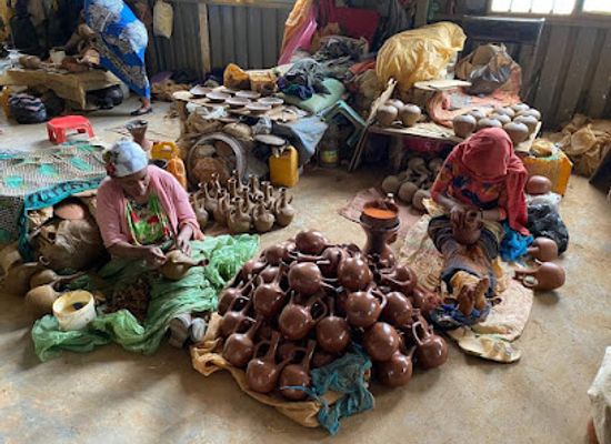 ethiopia/afar-region/shop/ensira-pottery-center-afincho-ber