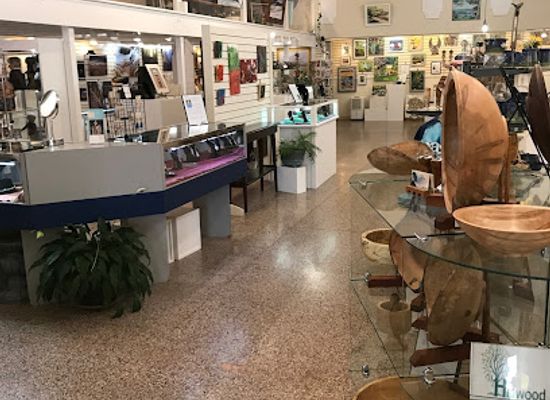 virginia/harrisonburg/shop/oasis-fine-art-craft