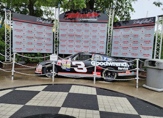 south-carolina/upstate/shop/victory-lane-store-and-photo