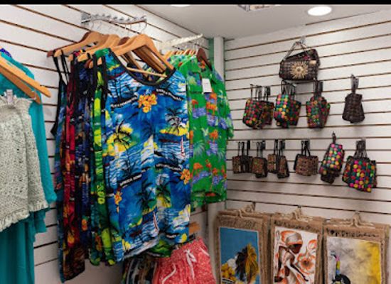 dominican-republic/bavaro/shop/feria-artesanal-bambu-gift-shop