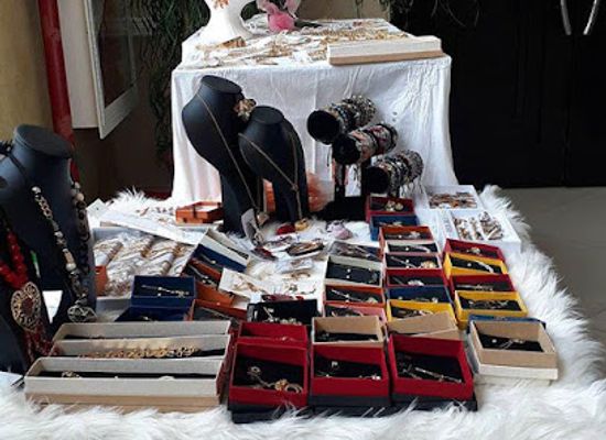 panama/portobelo/shop/mafe-shop