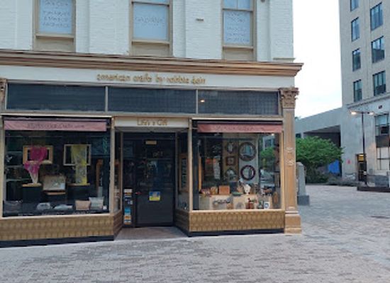 new-york/ithaca/shop/american-crafts-by-robbie-dein