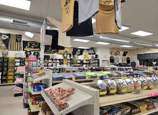 indiana/west-lafayette/shop/discount-den