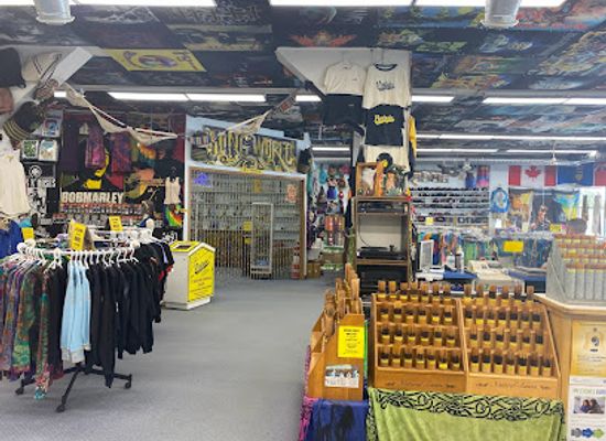 canada/regina/shop/vintage-vinyl-hemp-emporium