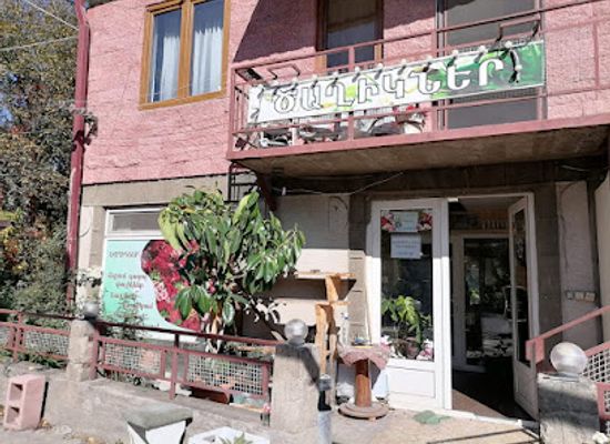 armenia/dilijan/shop/gayane-caxki-srah