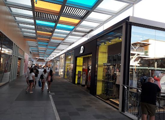 portugal/algarve/shop/aqua-portimao-shopping-centre