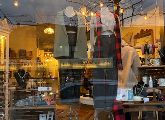 canada/greater-toronto-area/shop/three-fates