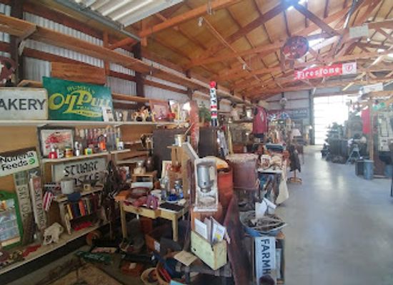 south-dakota/needles-highway/shop/boyds-antiques