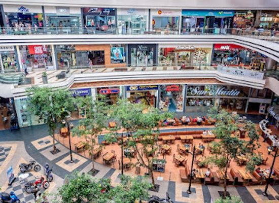 guatemala/pacific-lowlands/shop/portales-mall