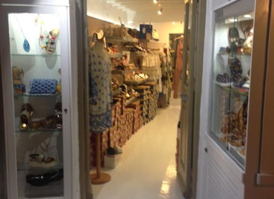 greece/mykonos/shop/delou-mykonos-boutique