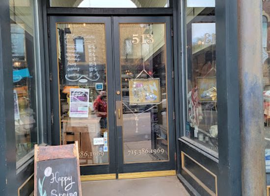 wisconsin/blue-hills/shop/la-rue-marche