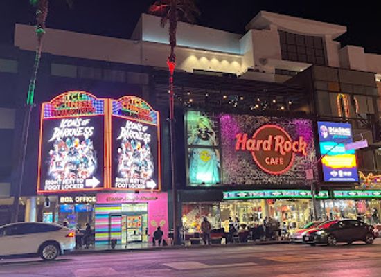 california/hollywood/shop/tcl-chinese-gift-shop