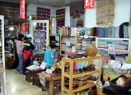 philippines/baguio/baguio-city-proper/shop/narda-s-handwoven-arts-crafts