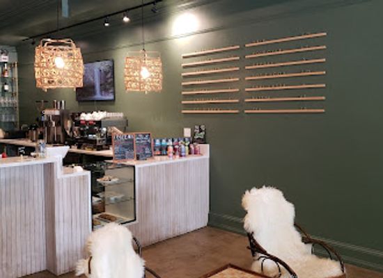 tennessee/lookout-mountain/shop/canopy-coffee-and-wine-bar