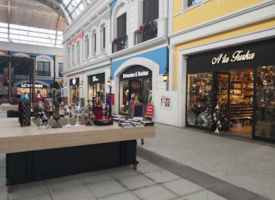 turkiye/aegean-region/shop/the-land-of-legends-shopping-avenue