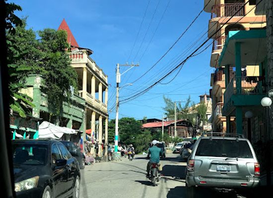 haiti/jacmel/shop/ed-h