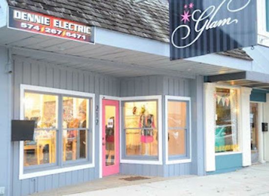 indiana/the-knobs/shop/glam-boutique
