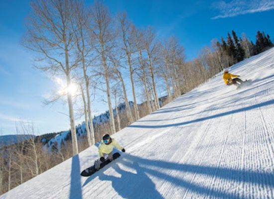 colorado/maroon-bells-snowmass-wilderness/shop/four-mountain-sports-two-creeks