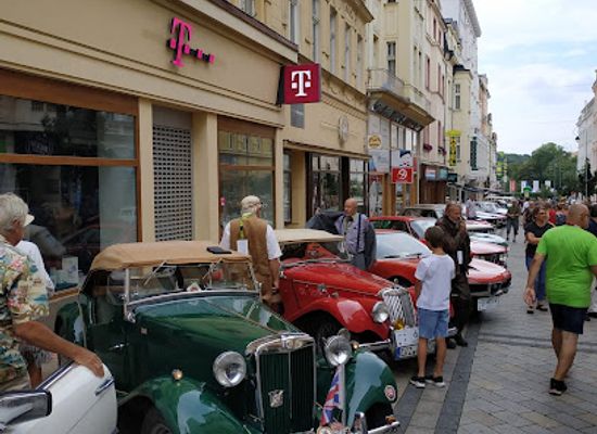 czechia/karlovy-vary/shop/lady-boutique-collection