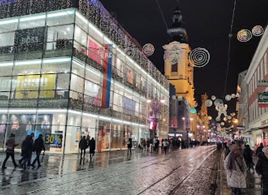 austria/upper-austria/shop/passage-linz