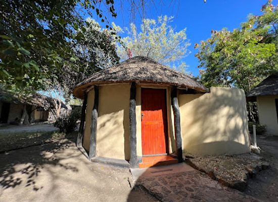 botswana/makgadikgadi-pans-national-park/shop/gweta-lodge