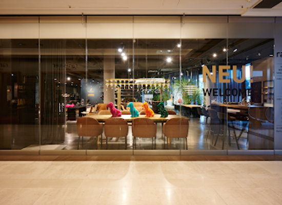 germany/stuttgart/shop/janua-freifrau-doublebrandstore