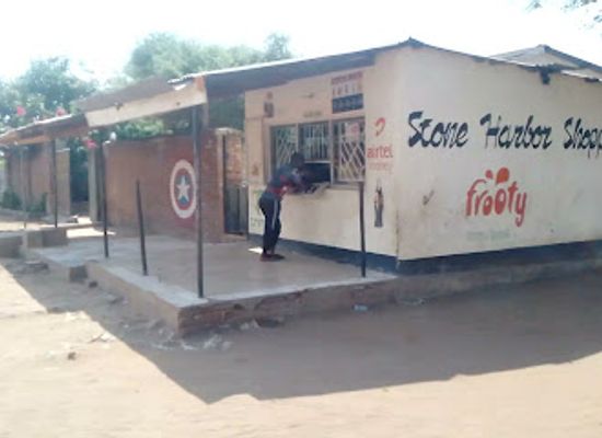 malawi/salima/shop/nsangu-market