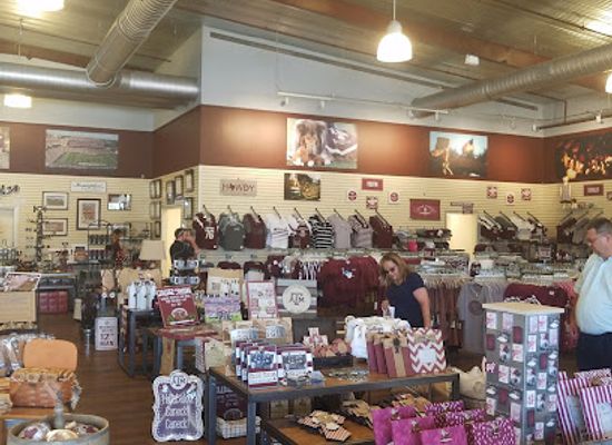 texas/college-station/shop/maroon-u