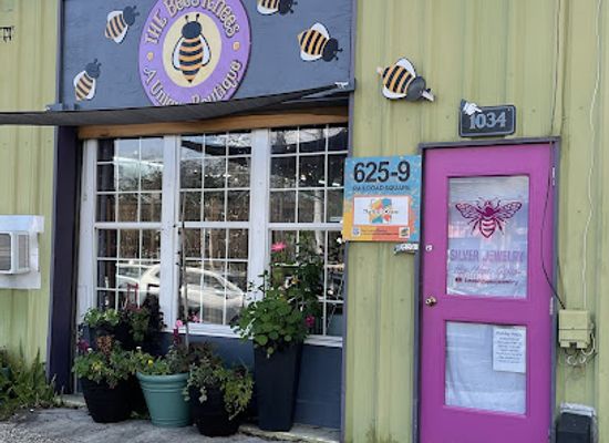 florida/tallahassee/shop/bee-s-knees