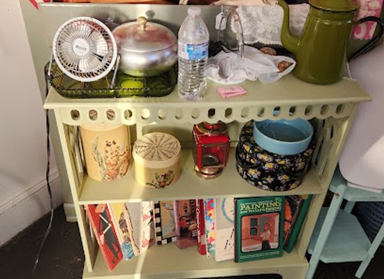 virginia/suffolk/shop/olive-s-attic