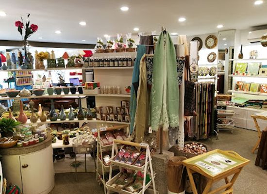 india/chennai/shop/naturally-auroville-boutique